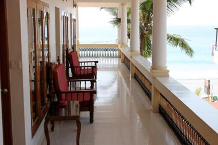 Beach Florra Inn Kovalam Kültér fotó