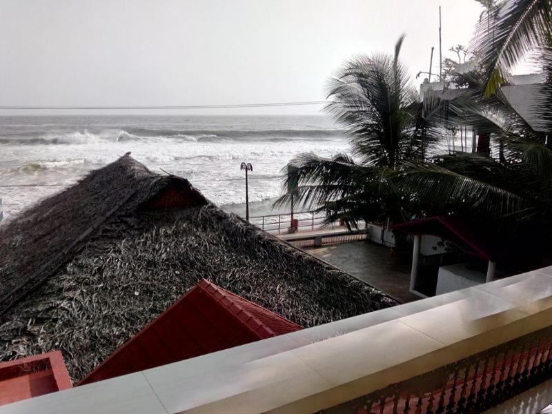 Beach Florra Inn Kovalam Kültér fotó