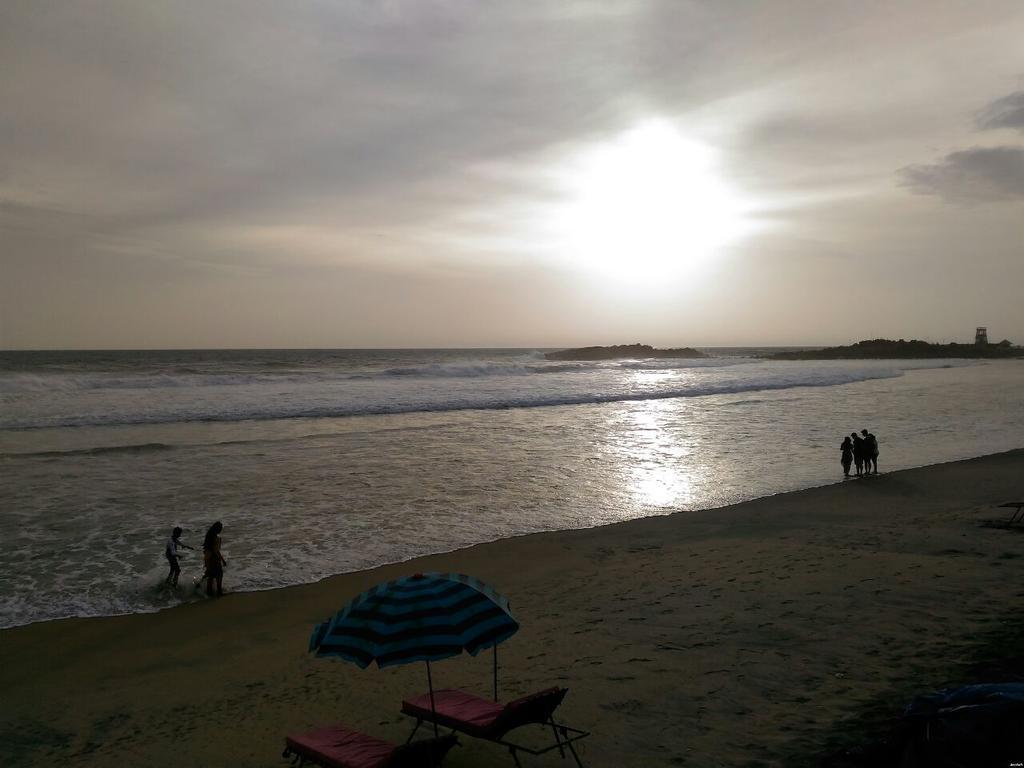Beach Florra Inn Kovalam Kültér fotó