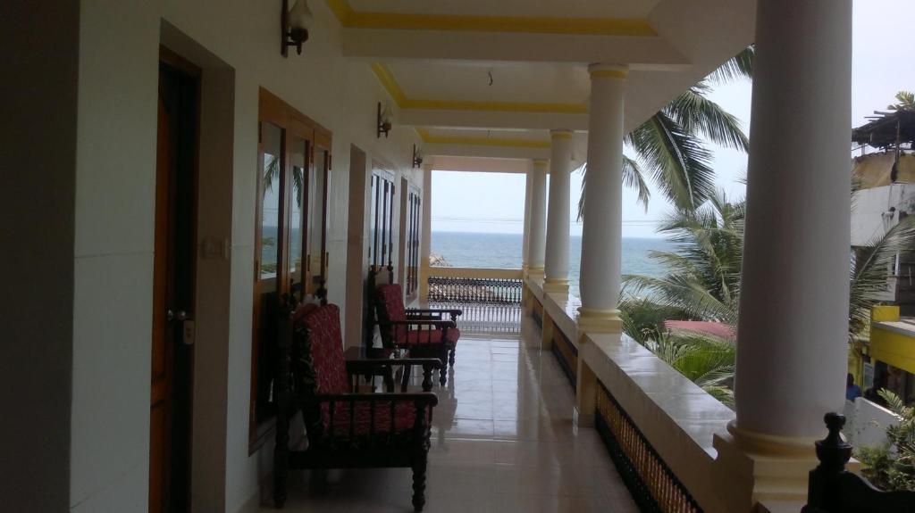 Beach Florra Inn Kovalam Kültér fotó