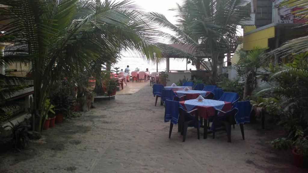 Beach Florra Inn Kovalam Kültér fotó